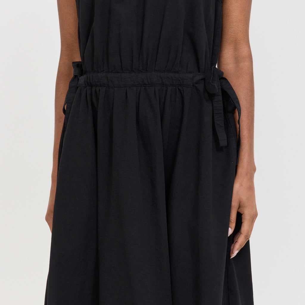 Vestido tipo delantal - Negro