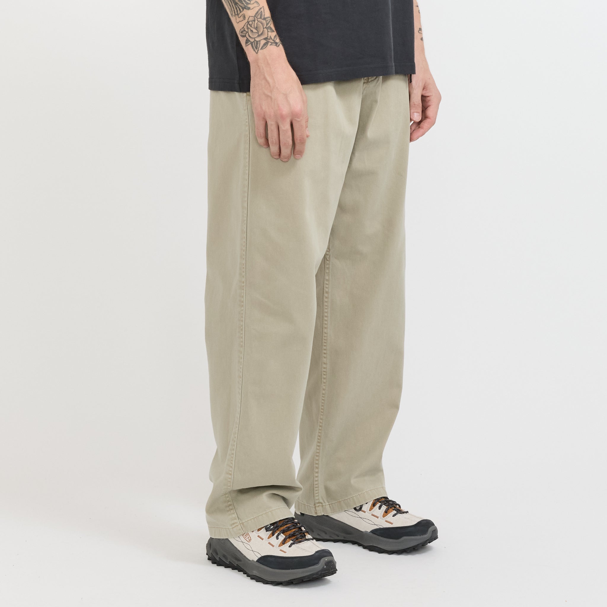 Pantalón chino recto Gramicci de teñido natural - Beige natural