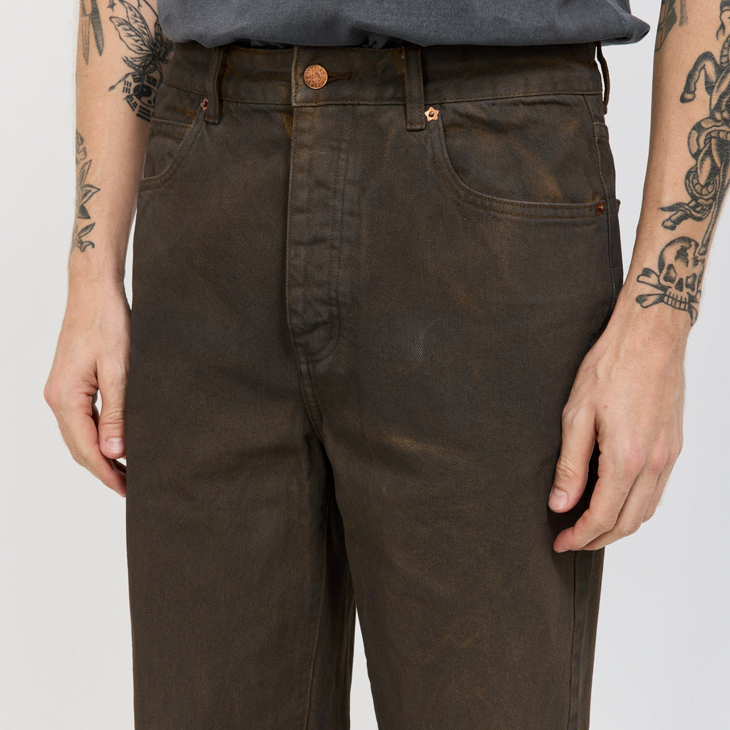 Vaqueros Wale de lavado Mud Wash - Marrón barro